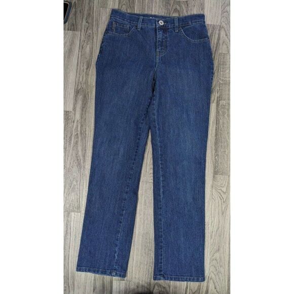 (3/$35) Style & Co Womens Size 4 Petite Straight Leg Pockets Denim Blue Jeans - Picture 1 of 11